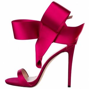 Aminah Abdul Jillil Bow Satin Pink Fuchsia Pointed Toe Heels 6